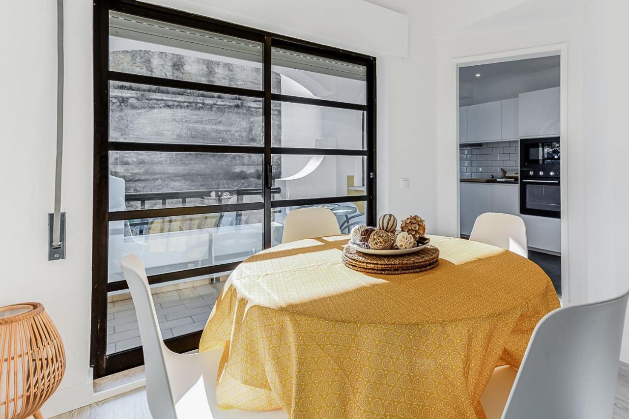 Sunny Duplex W/ Pool & Balcony By Lovelystay 卡武埃鲁 外观 照片